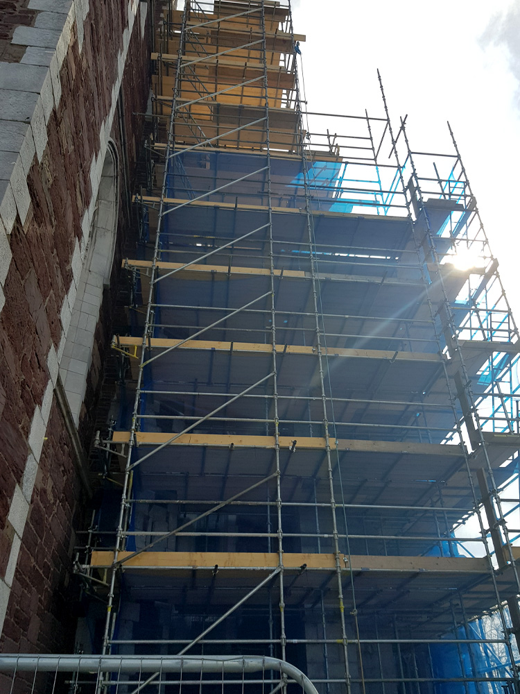 ab access photo scaffolding outside commercial building